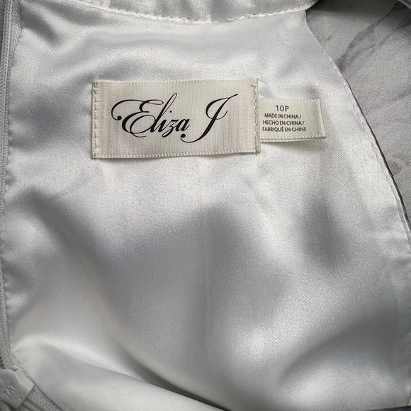 Eliza J Floral Embellished Organza Gown - Picture 8 of 12